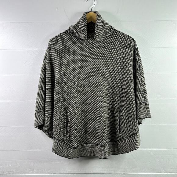 ROMEO + JULIET Blue Tan Knitted Turtleneck Batwing Short Sleeve Sweater Size S/M - Picture 1 of 13